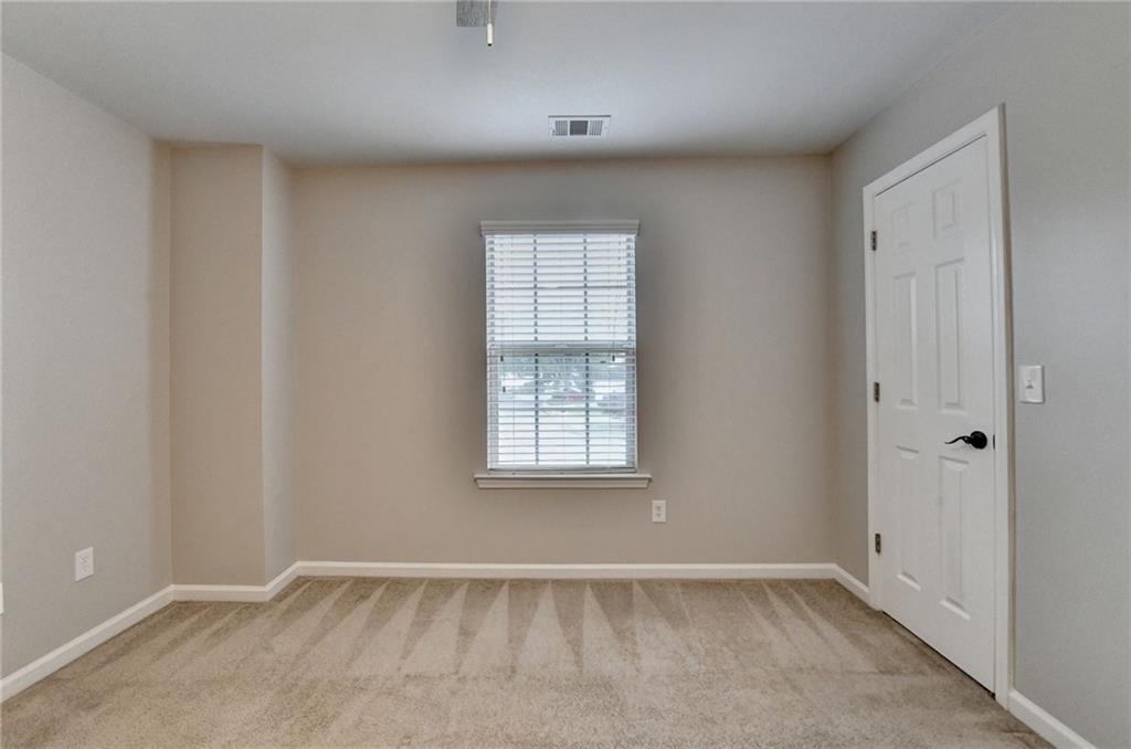 2477 Lakebrooke Drive, Marietta, Georgia image 31