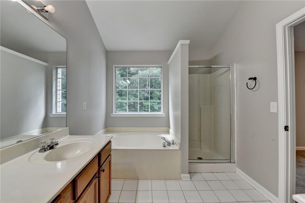 2477 Lakebrooke Drive, Marietta, Georgia image 28