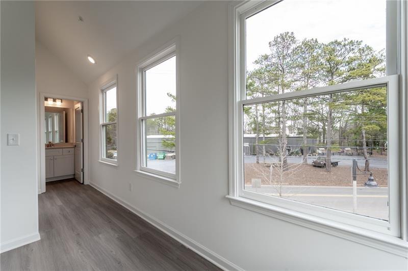 WESTOWN - Residential