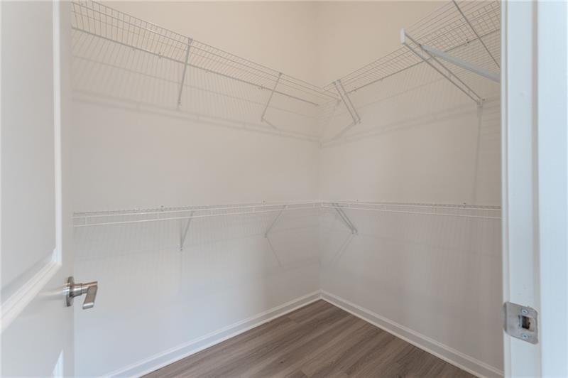 WESTOWN - Residential