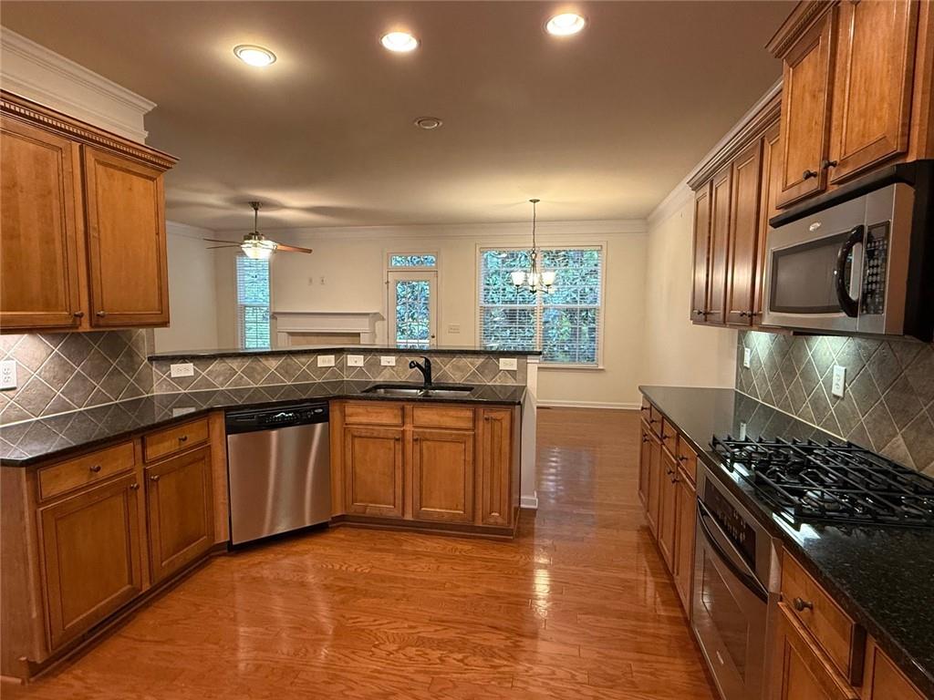 3322 Cameron Trail