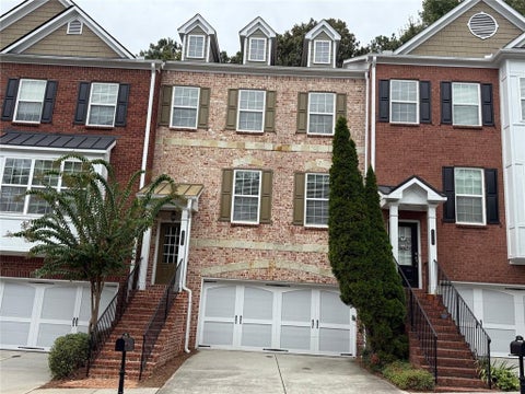 Townhouse For Sale - 3322 Cameron Trail<br/> Gwinnett County, Peachtree Corners, GA 30092