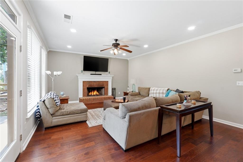 656 Bentleaf Drive