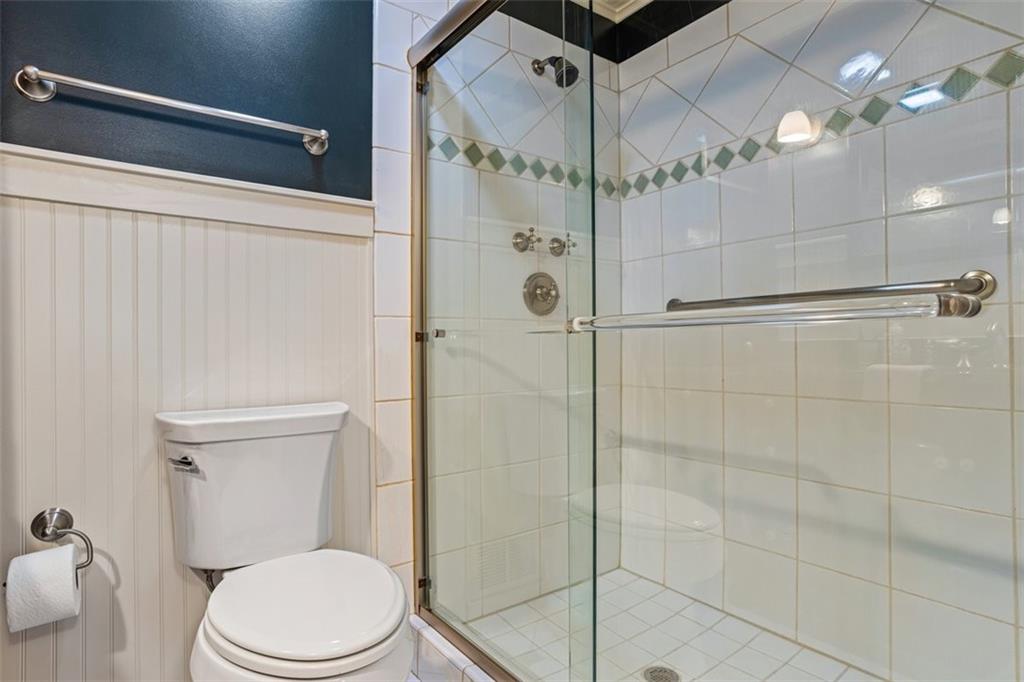 706 Barrington Hills Drive, Atlanta, Georgia image 25