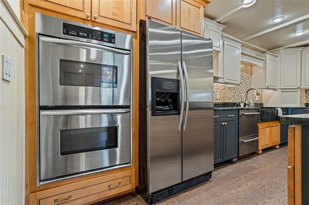 706 Barrington Hills Drive, Atlanta, Georgia image 11