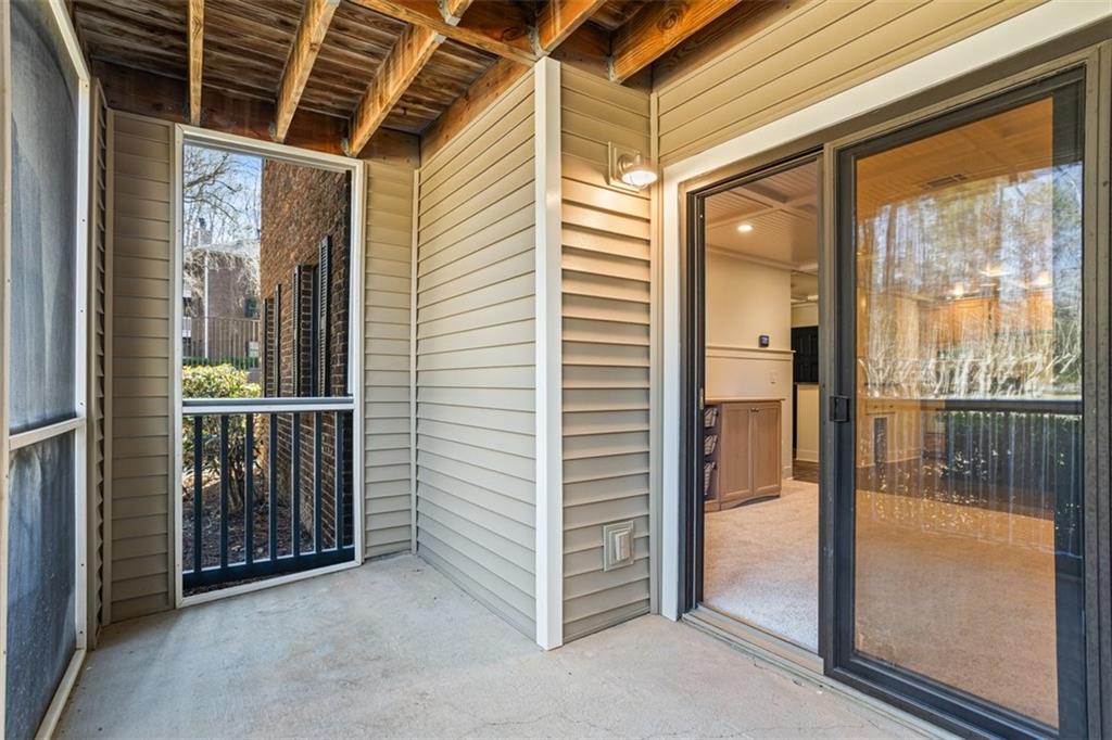 706 Barrington Hills Drive, Atlanta, Georgia image 15