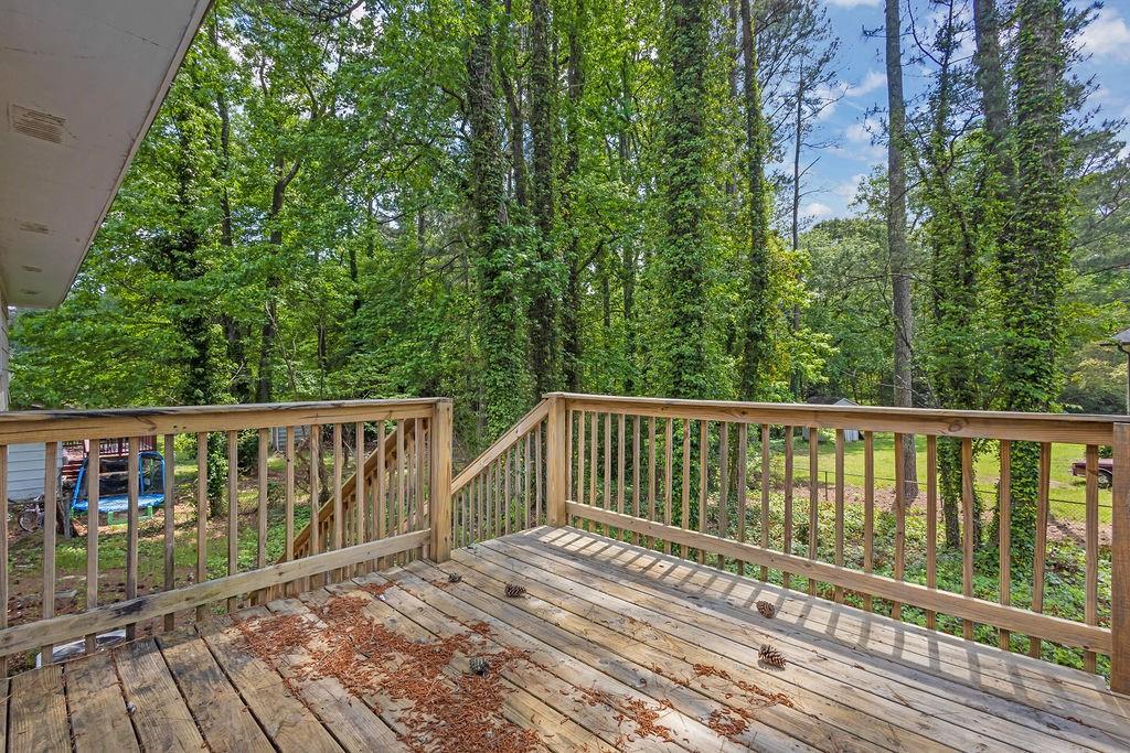 6307 Thornhedge Drive, Riverdale, Georgia image 31
