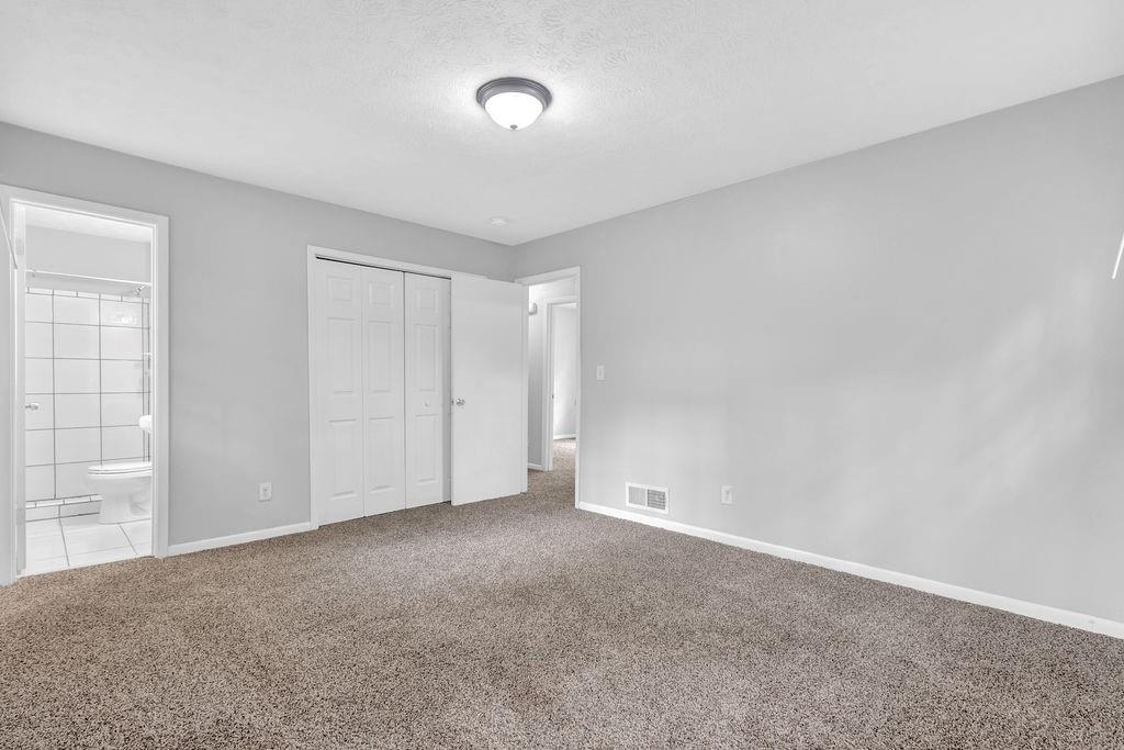 6307 Thornhedge Drive, Riverdale, Georgia image 17