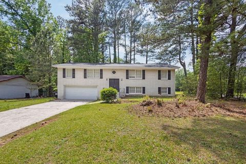 6307 Thornhedge Drive Riverdale GA 30296