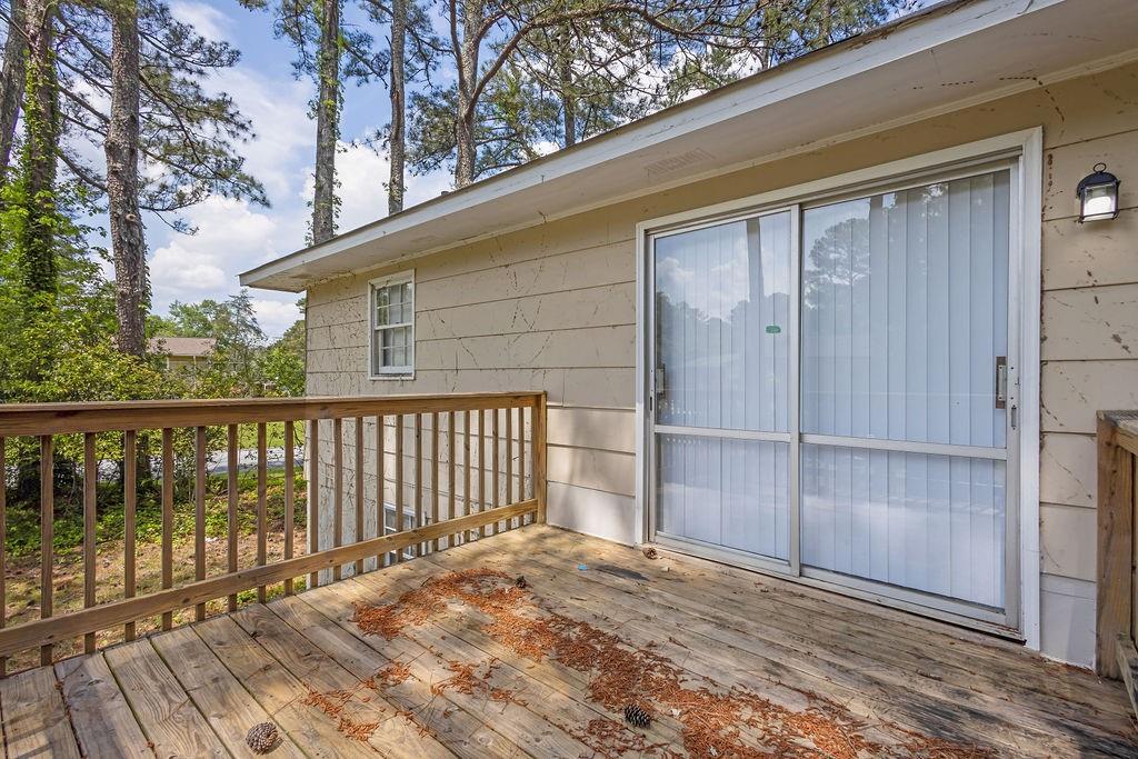 6307 Thornhedge Drive, Riverdale, Georgia image 32