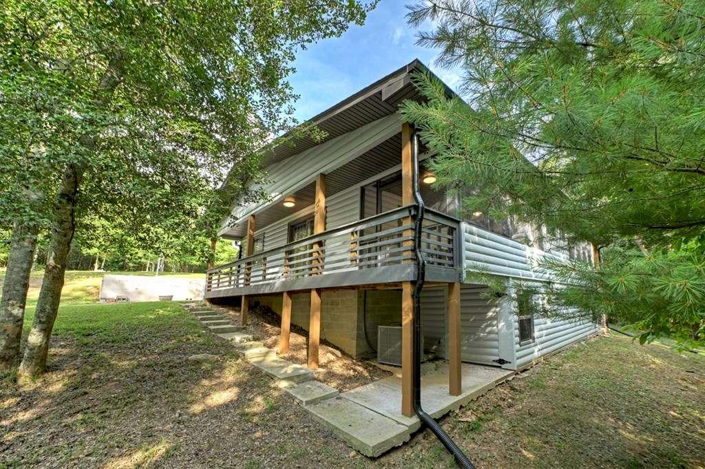 391 Happy Valley Lane