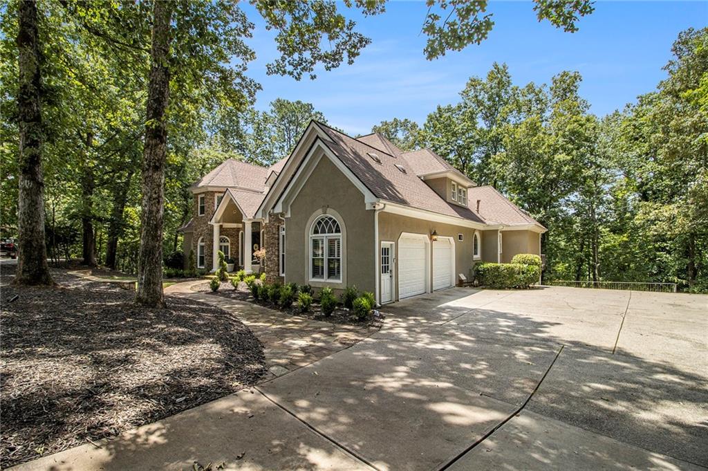 240 Wicklawn Way