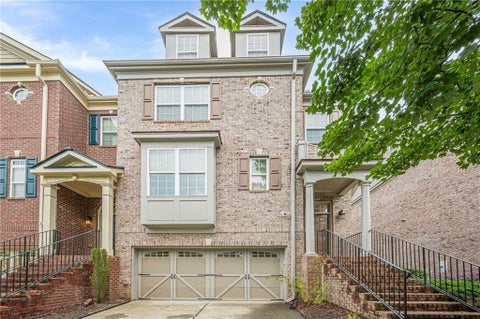 Townhouse For Sale - 3880 Fairhill Point<br/> Alpharetta, GA 30004