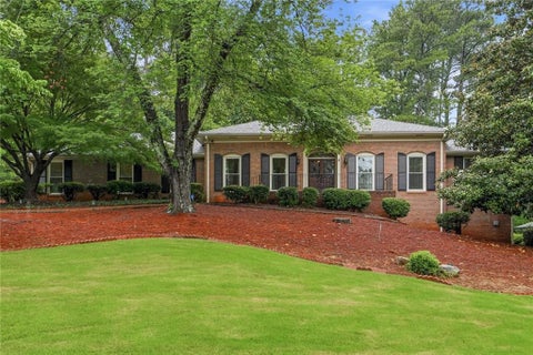 Homes For Sale - 1076 Coronation Drive<br/> Dekalb County, Atlanta, GA 30338