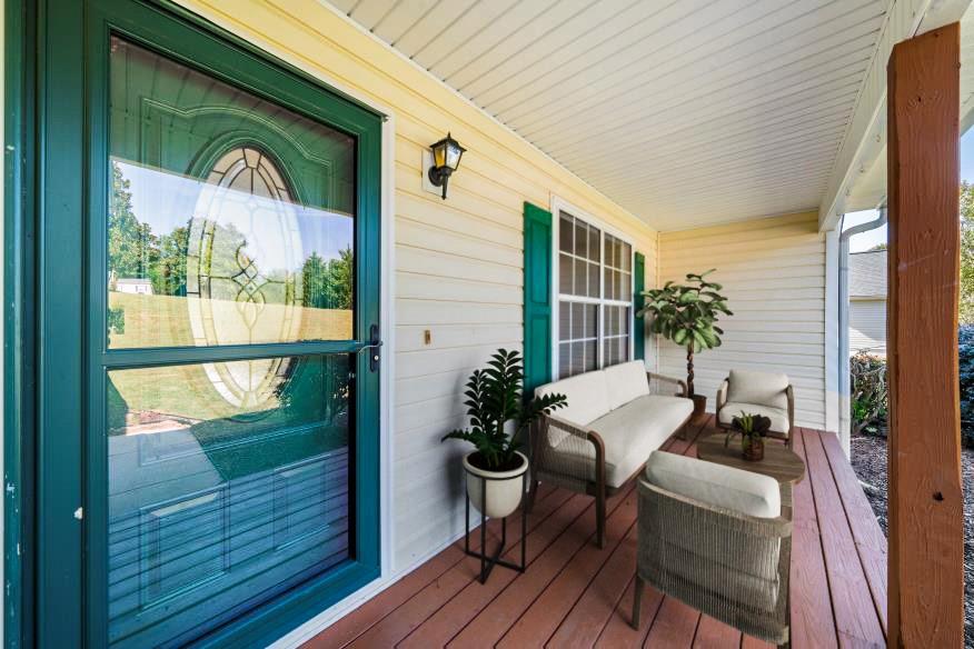 4827 Daintree Court