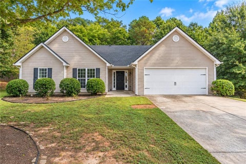 Homes For Sale - 294 Ambassador Circle<br/> Barrow County, Winder, GA 30680