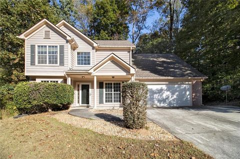 Homes For Sale - 4545 Forrest Bend Court<br/> Snellville, GA 30039