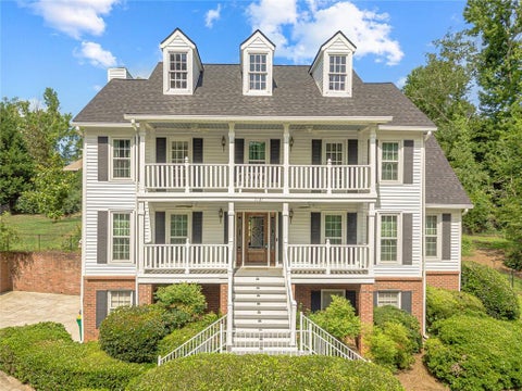 Homes For Sale - 3135 St Andrews Circle<br/> Duluth, GA 30096