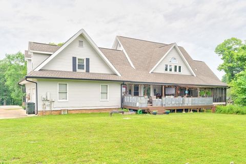 A home in Fort Oglethorpe