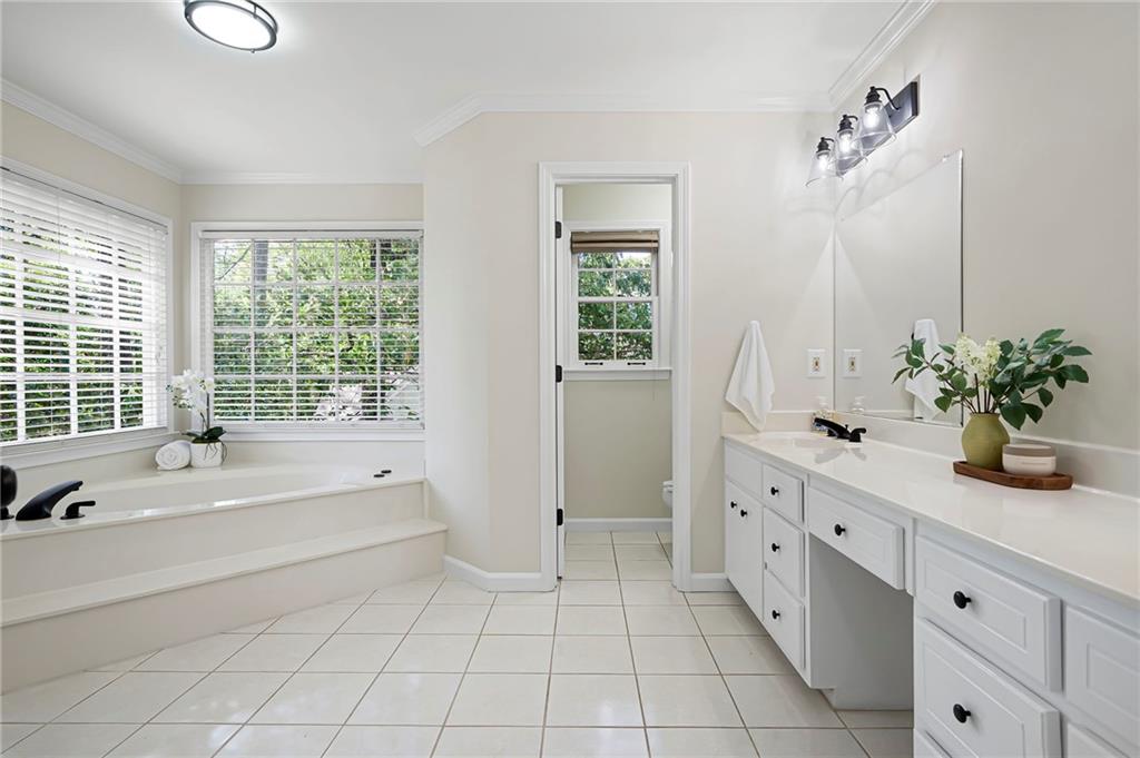 4711 Oakleigh Manor Drive, Powder Springs, Georgia image 23