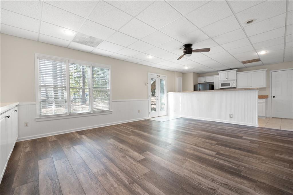 4711 Oakleigh Manor Drive, Powder Springs, Georgia image 32