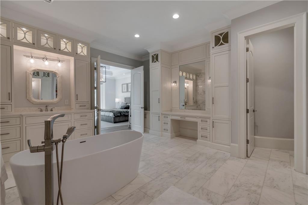 140 Johnson Road, Suwanee, Georgia image 38