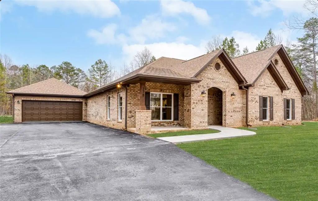 Welcome to your future dream home at 111 Stewart Avenue Northeast, Milledgeville, GA! This upcoming new construction offers an exceptional blend of modern design and thoughtful amenities, perfectly situated on a sprawling lot of nearly an acre and a half, providing you with ample space to create your ideal living environment.
Step inside this expansive 2,803 square foot residence that promises to deliver four well-appointed bedrooms and two luxurious bathrooms. Designed with contemporary living in mind, each space within this home is crafted to maximize comfort and functionality. The open floor plan invites natural light to flow seamlessly throughout, enhancing the sense of space and elegance.
With spacious and stylish bathrooms, each one is designed as a private sanctuary, complete with modern fixtures and finishes that provide both style and durability. The generous lot size of 27,007 square feet enhances the property's appeal, providing opportunities for outdoor entertainment, gardening, and more.
Envision your lifestyle unfolding in a serene setting that balances convenience with the tranquility of a private retreat. Whether you're hosting gatherings or enjoying peaceful moments, this home is poised to be a haven of comfort and style. Don't miss the chance to make this remarkable house your new home!