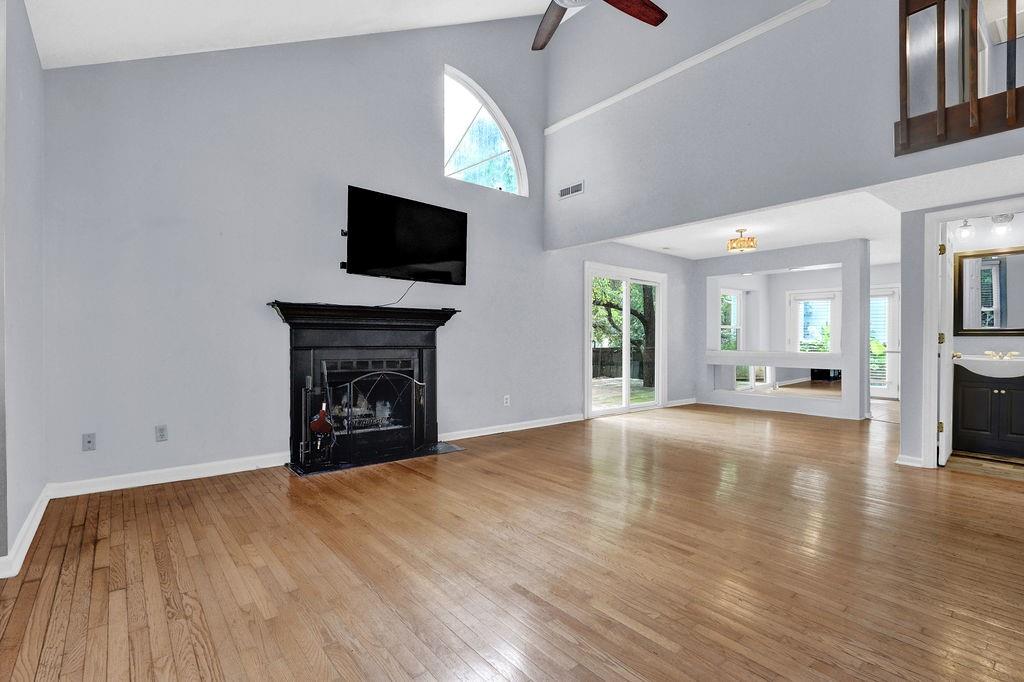 2155 Towne Manor Drive NW