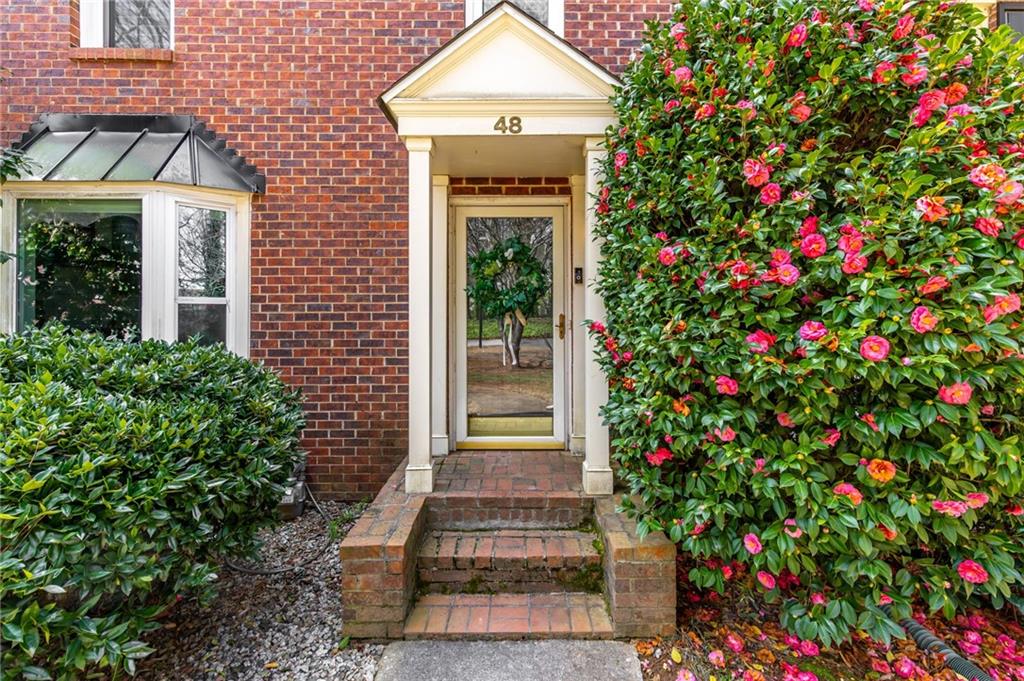 48 Huntington Place Drive