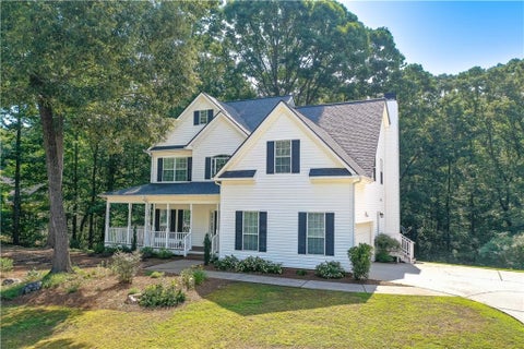 Homes For Sale - 7032 Camp Falls Court<br/> Winston, GA 30187
