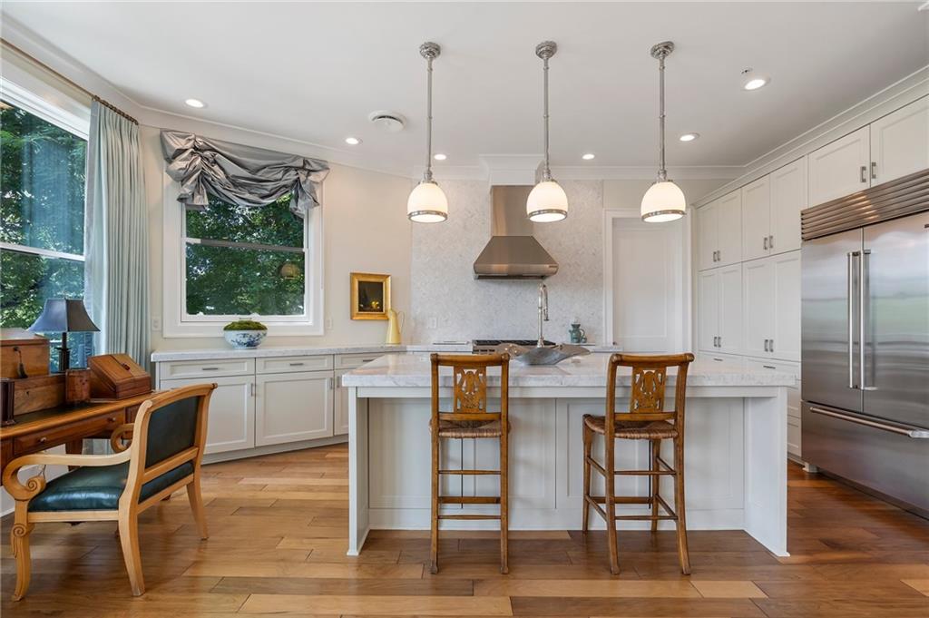 281 15th Street NE 202