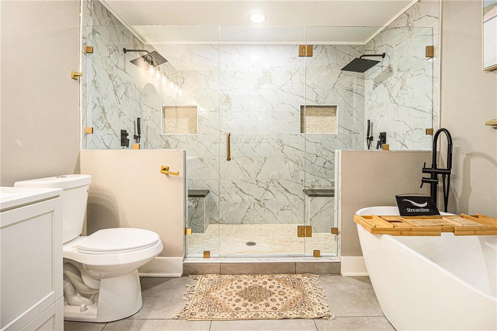 1990 Flintwood Drive SE