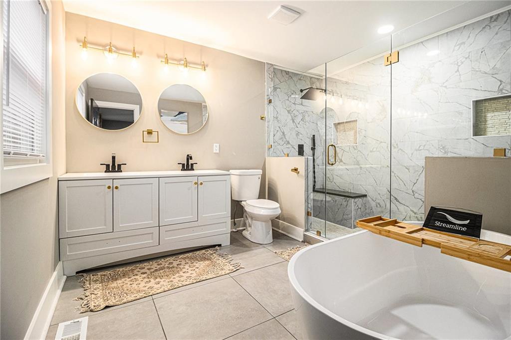 1990 Flintwood Drive SE