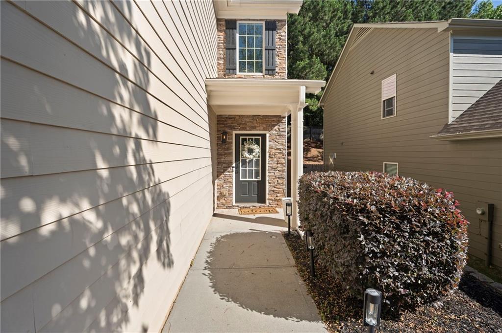 2040 Harvest Ridge Circle, Buford, Georgia image 2