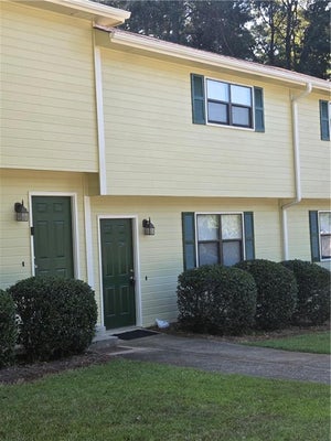 8492 PINELAND DR, JONESBORO, GA 30238 - Image ac57e538e853c01b4ffba55bb2ea7267/3720125335