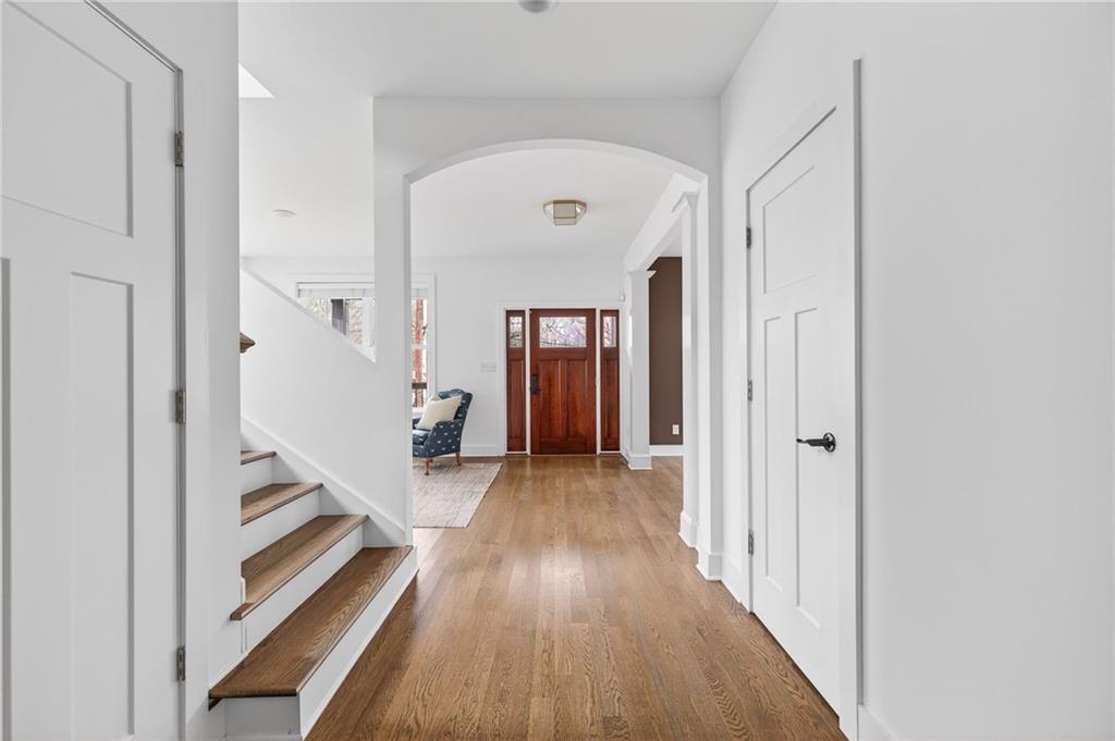 209 Ridgeland Avenue