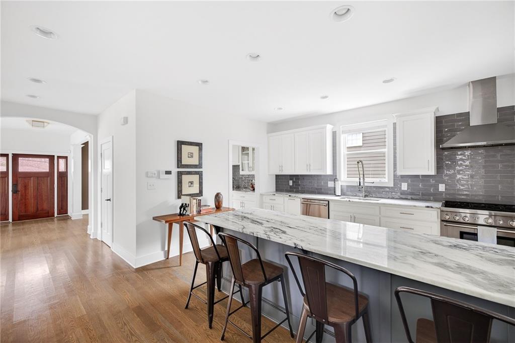 209 Ridgeland Avenue