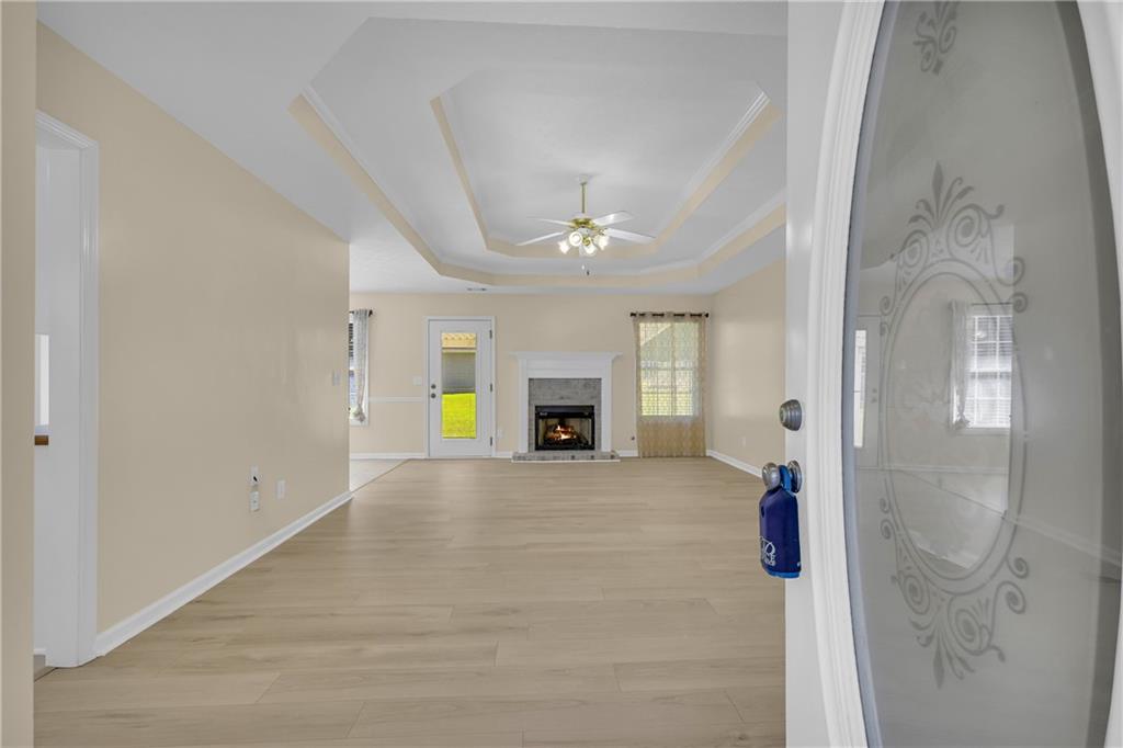 4010 Grove Trail