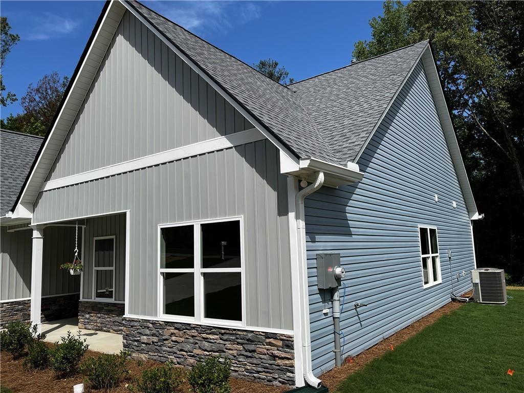 1956 Cochran Ridge Road