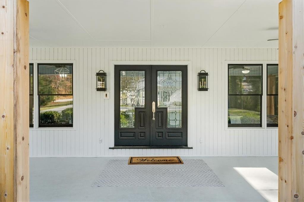6313 Shoreland Circle