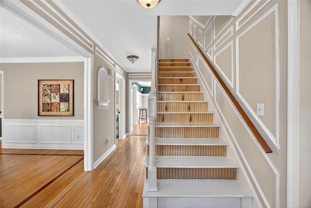 1690 Briarbend Court