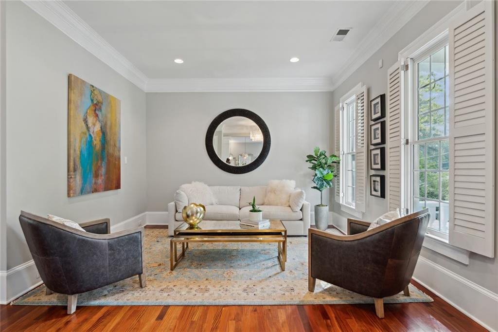 1070 Standard Drive NE