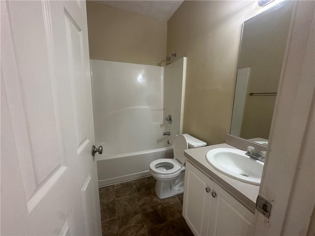 6370 Compass Drive, Flowery Branch, Georgia image 7