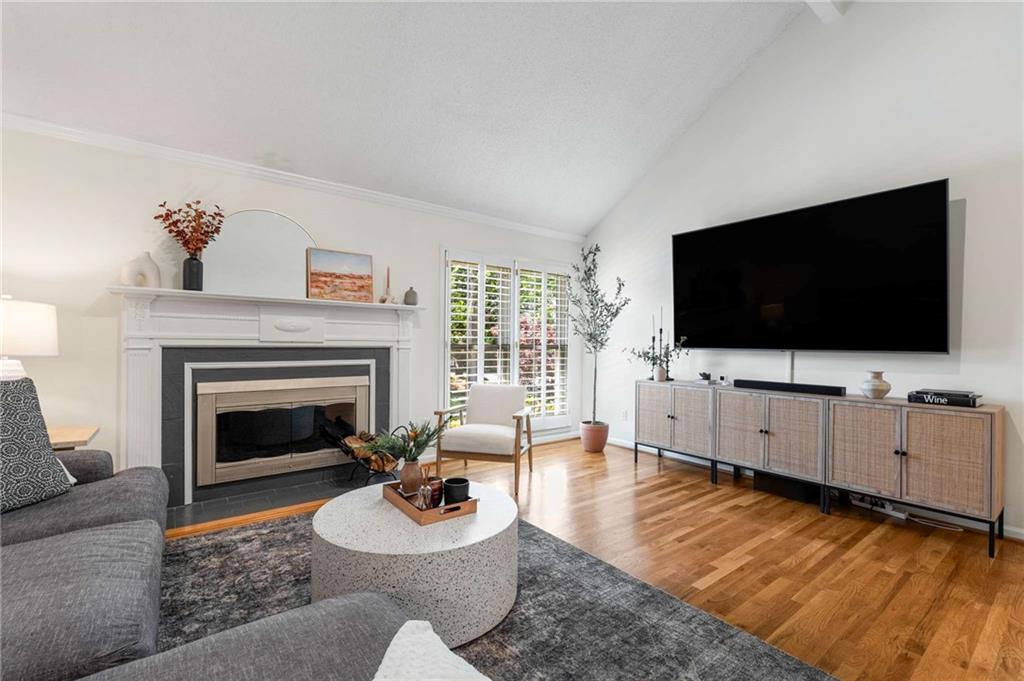 1420 Defoors Drive, Atlanta, Georgia image 3