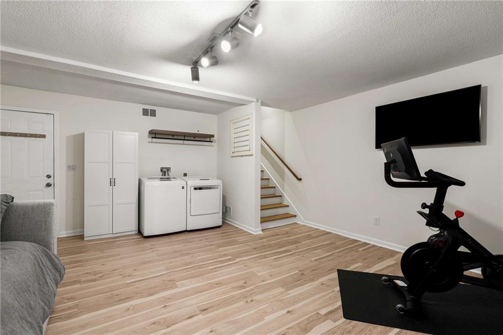 1420 Defoors Drive, Atlanta, Georgia image 23