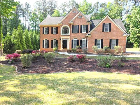 Homes For Sale - 2255 Fairwood Circle<br/> Jonesboro, GA 30236