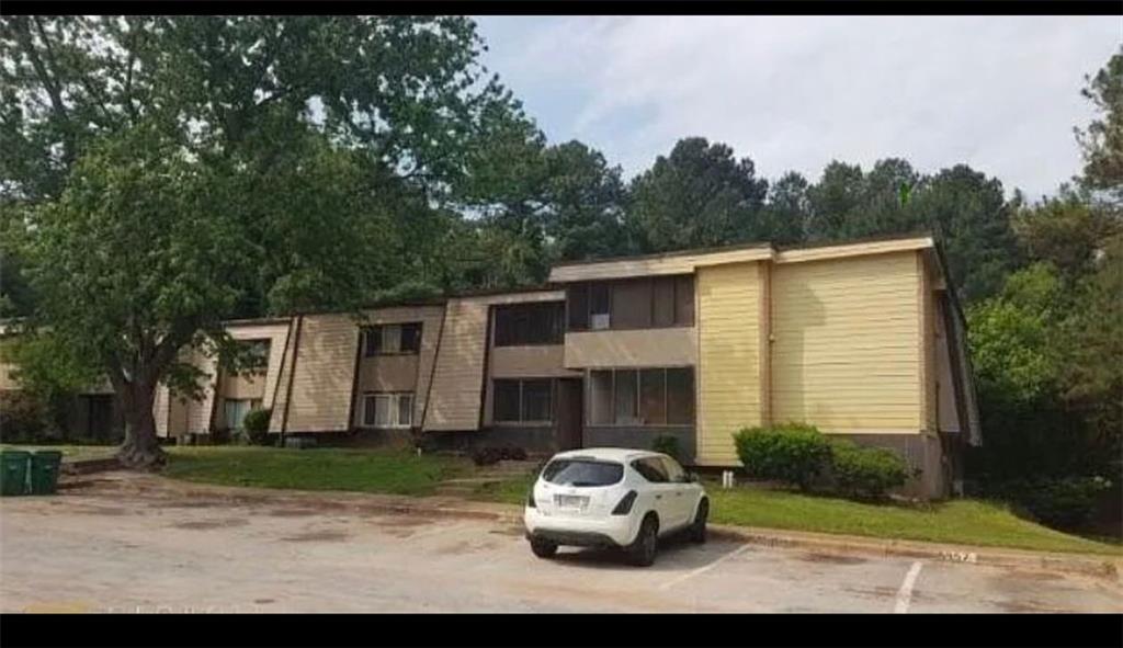 5931 Sutcliff Square, Lithonia, Georgia image 1