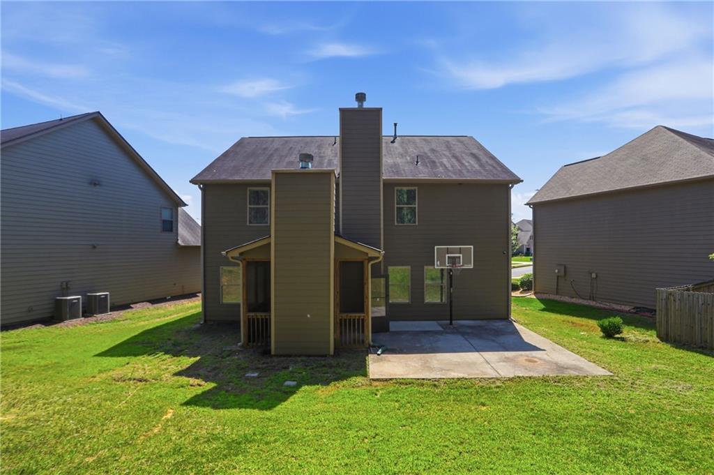 157 Ashbury Circle