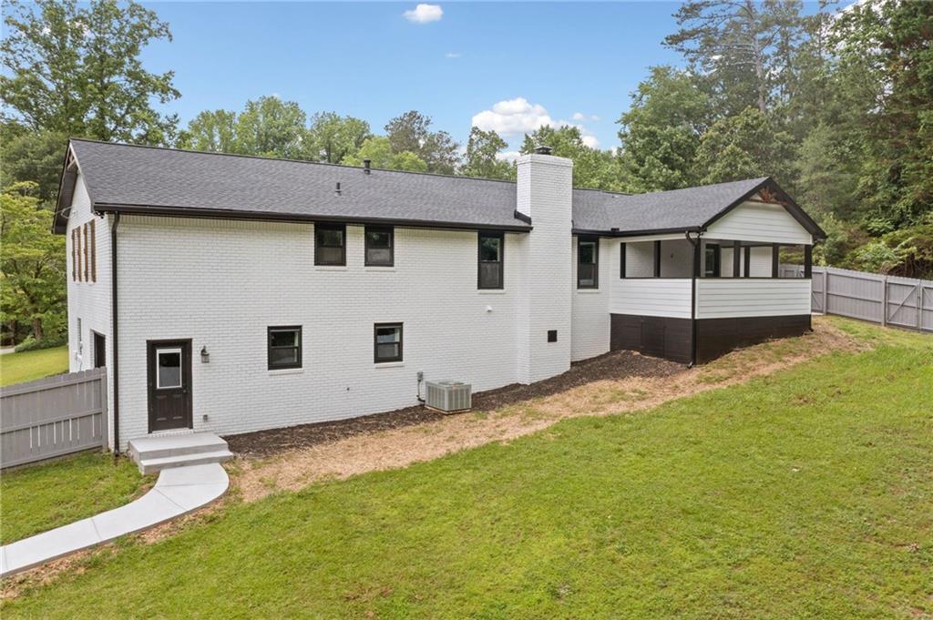 136 Ridgecrest Drive