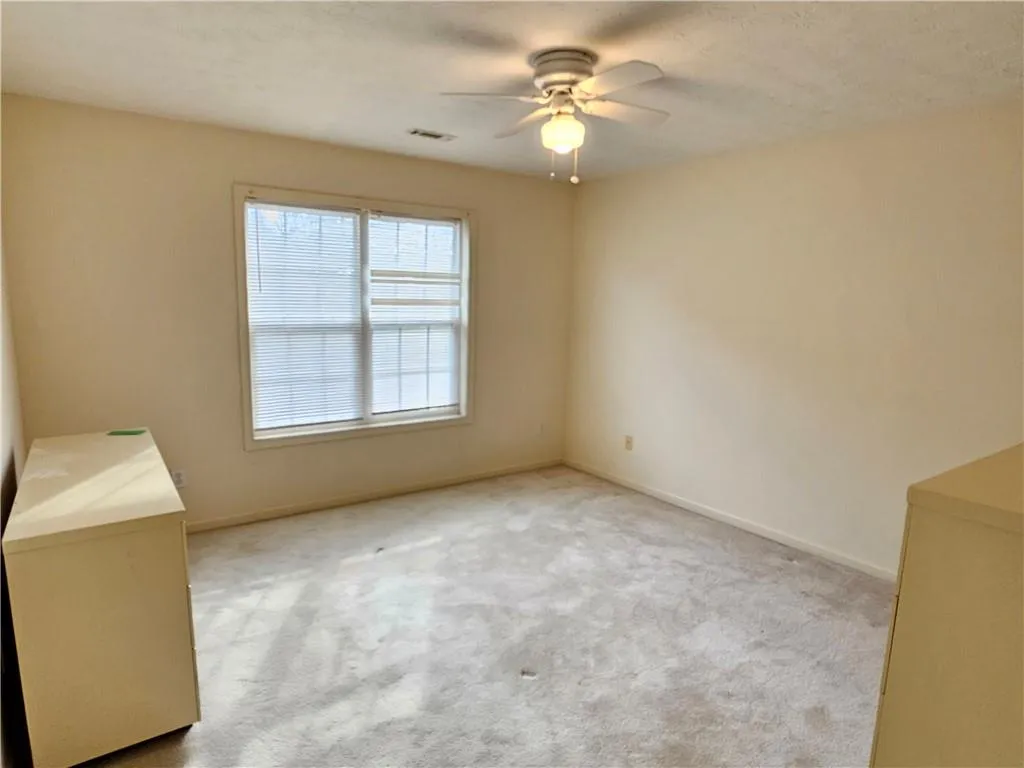 Snellville, Georgia 30039, United States, 3 Bedrooms Bedrooms, ,2 BathroomsBathrooms,Residential,Active,186